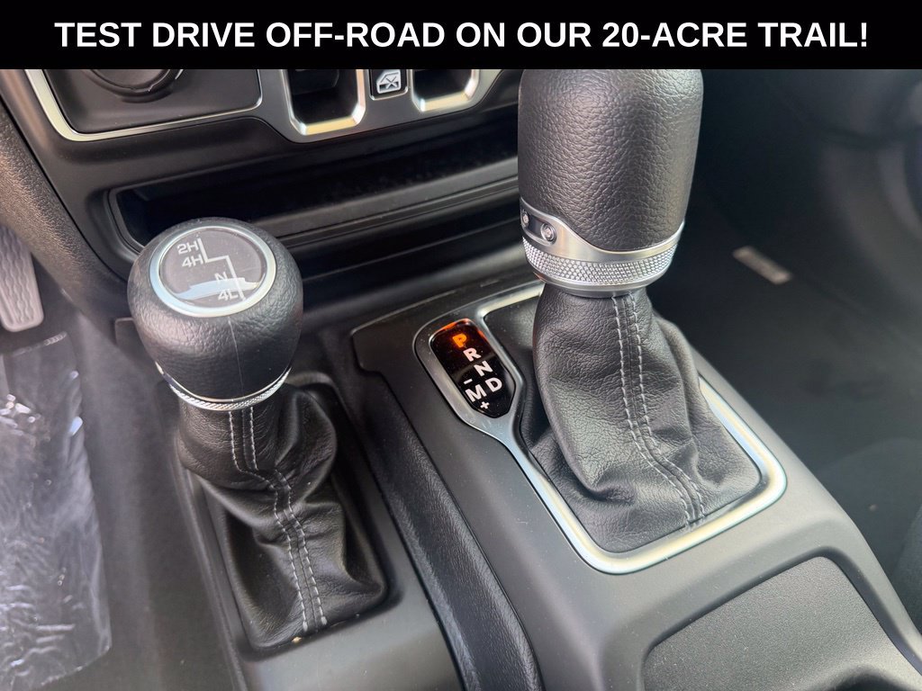 New 2026 Jeep Gladiator Sport AWD/4WD image 18
