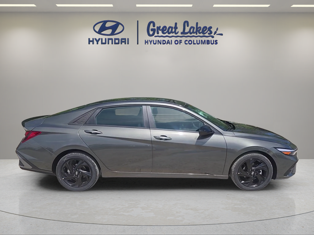 New 2026 Hyundai Elantra Sport FWD image 8