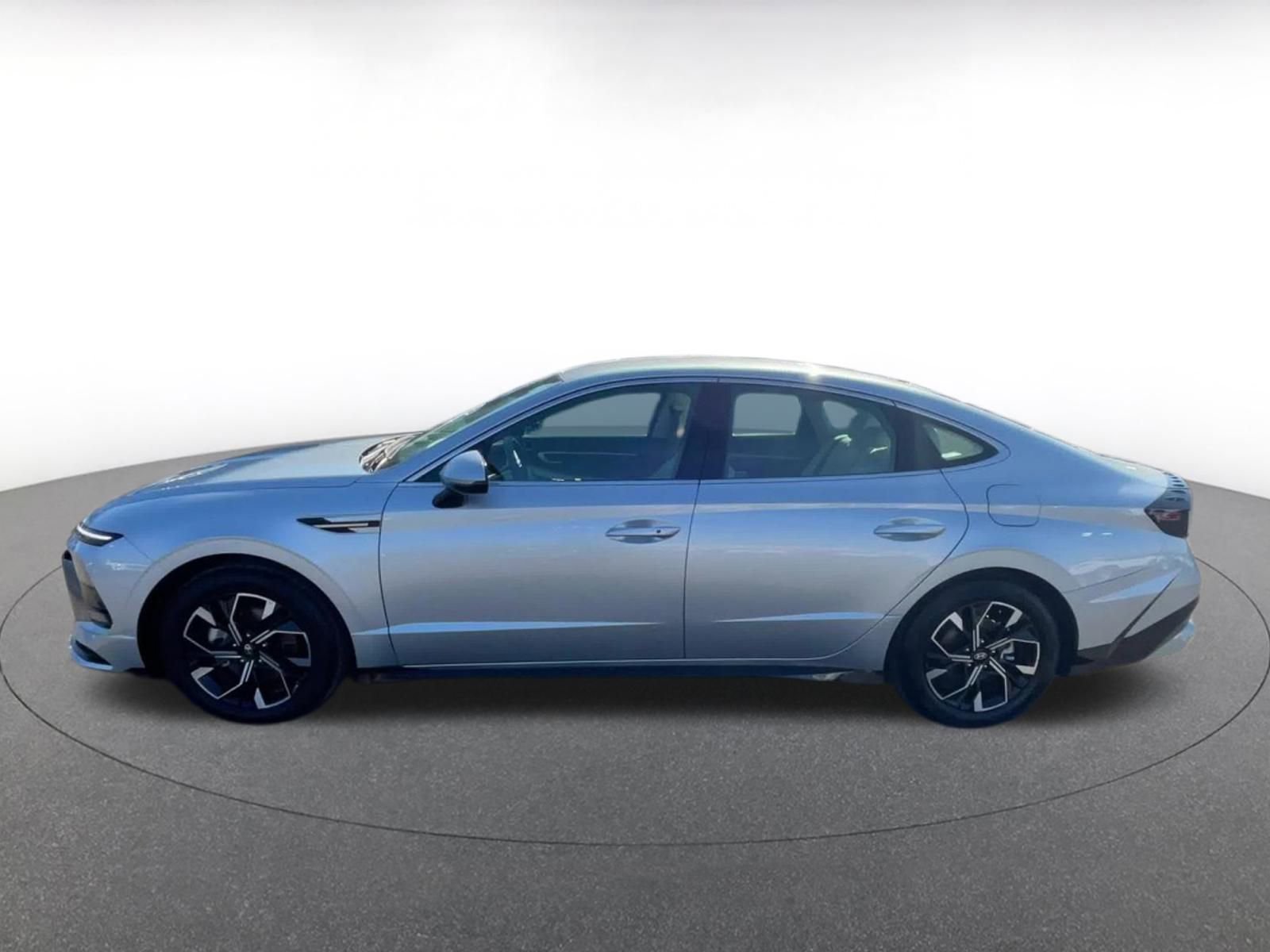 Used 2025 Hyundai Sonata SEL image 11