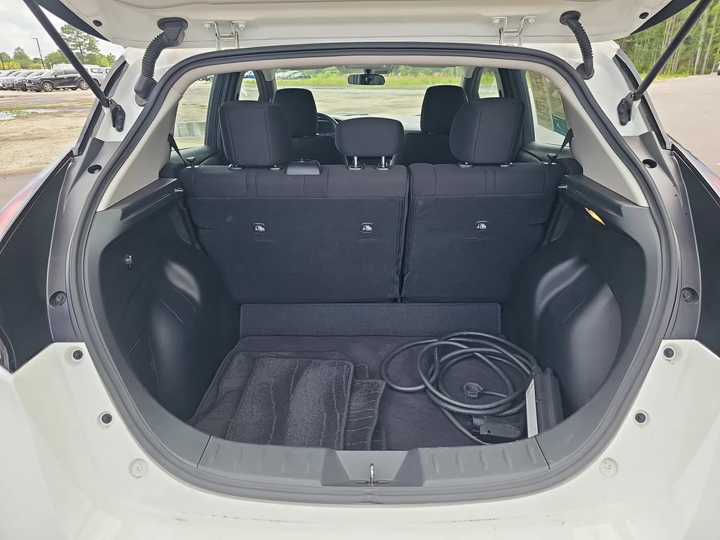 Used 2024 Nissan Leaf S FWD image 16