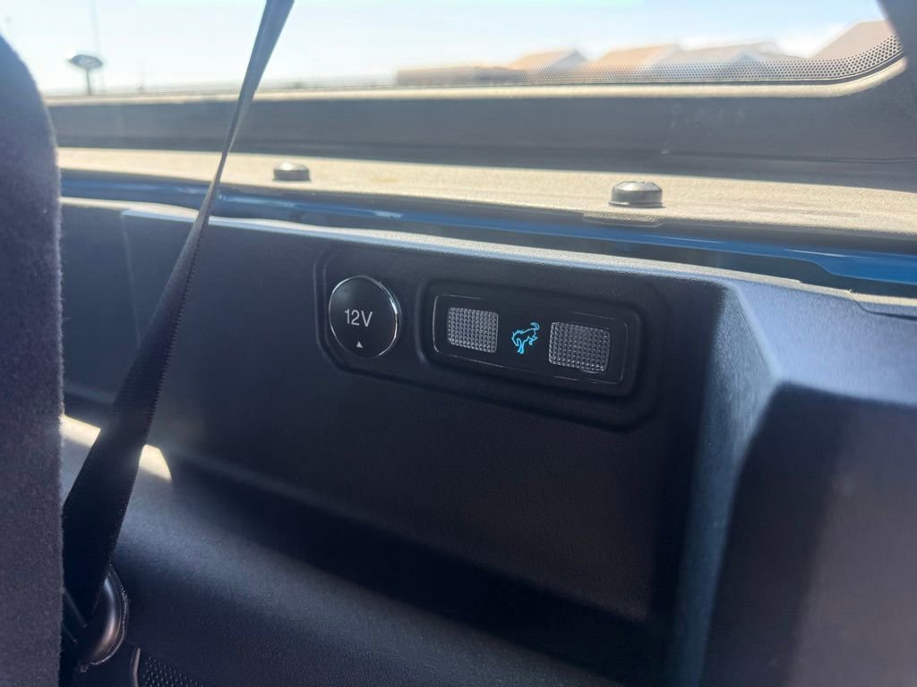 New 2026 Ford Bronco 2-Door AWD/4WD image 37