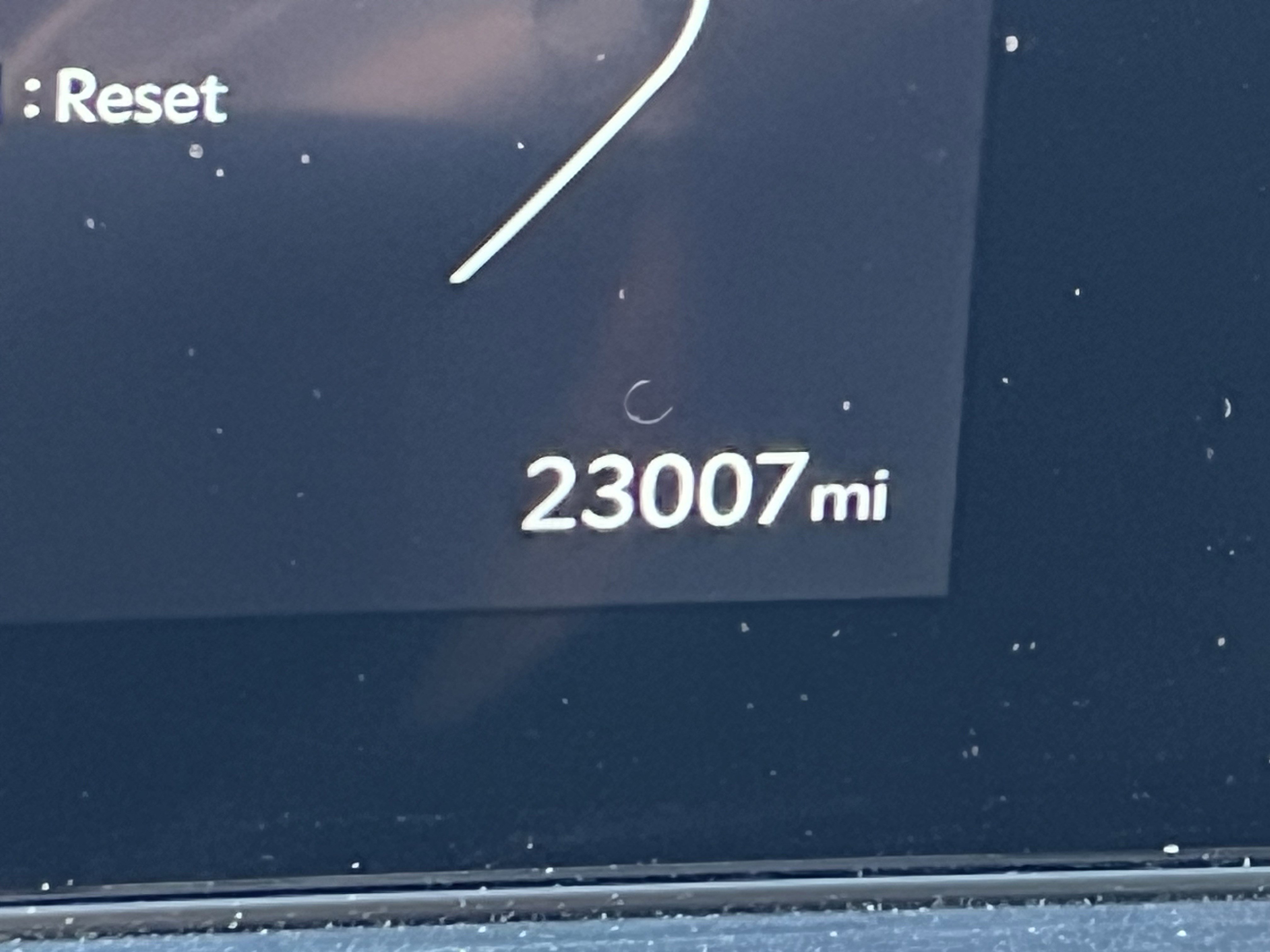 Used 2024 Kia Sorento SX image 22