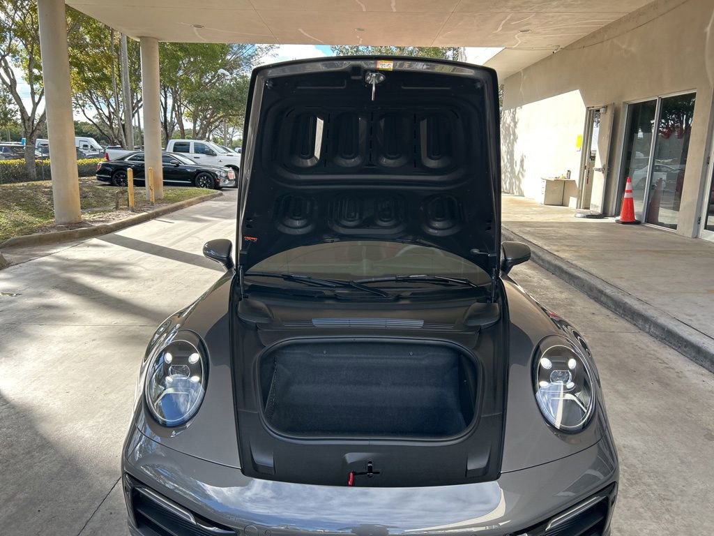 Used 2024 Porsche 911 Carrera 4 image 11