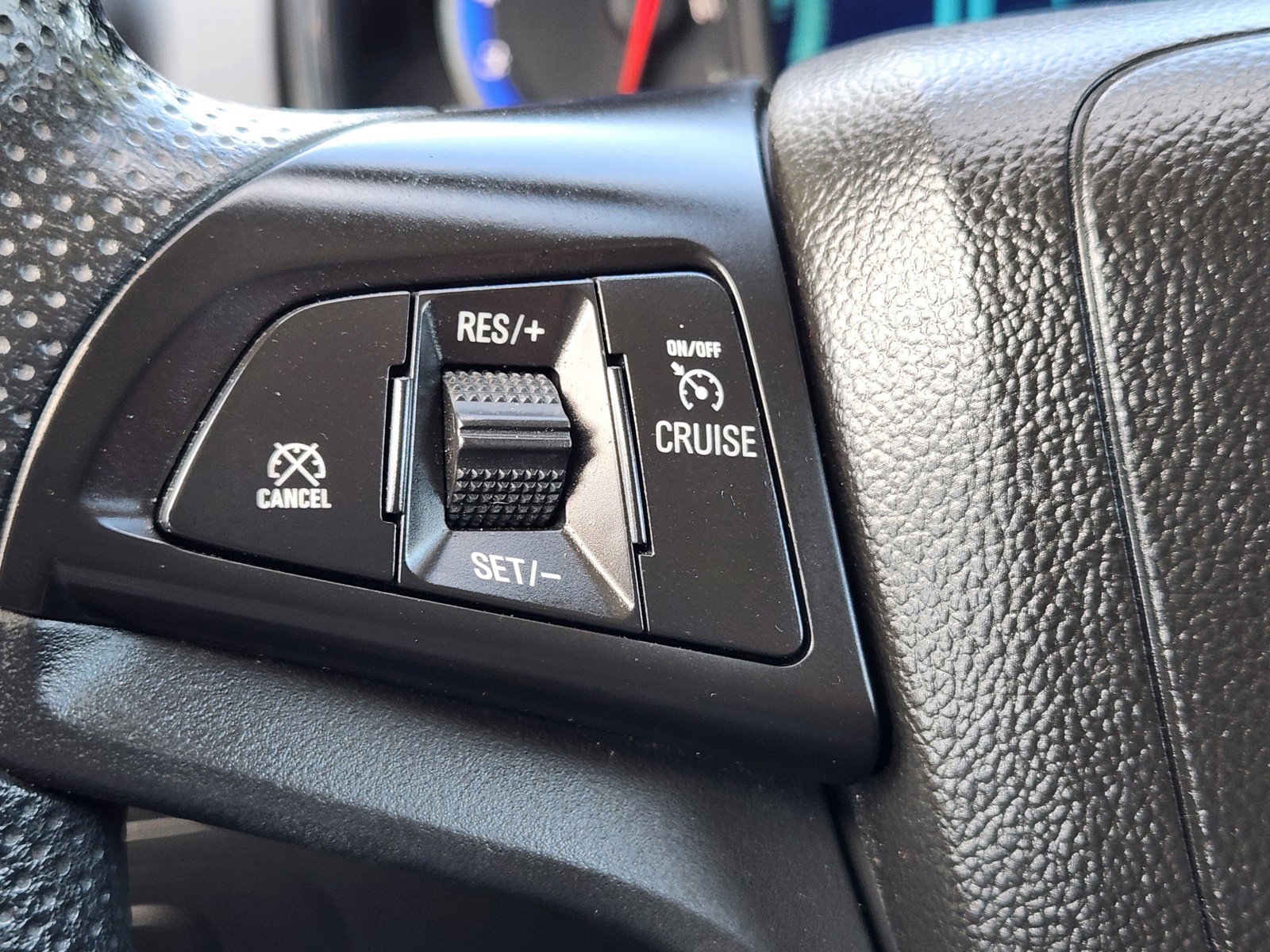 Used 2015 Chevrolet Trax LT image 19