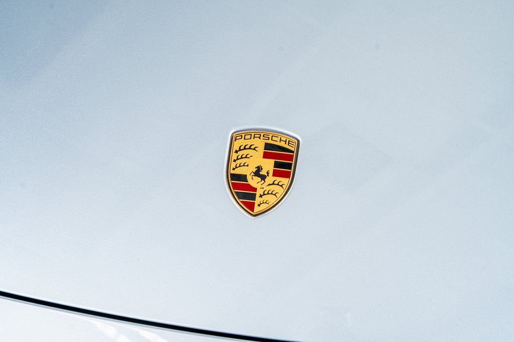 Used 2024 Porsche Taycan image 16