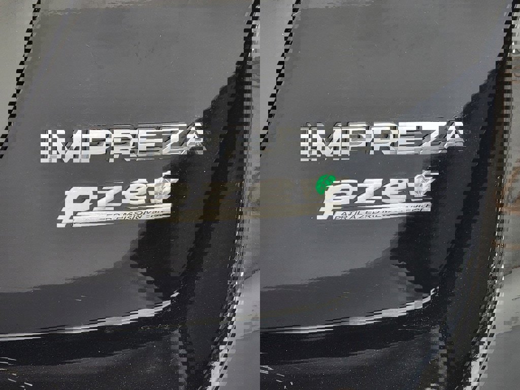 Used 2012 Subaru Impreza 2.0i Premium image 9