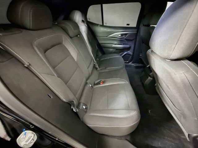 Used 2026 Chevrolet Equinox EV LT w/ Comfort Package FWD image 26