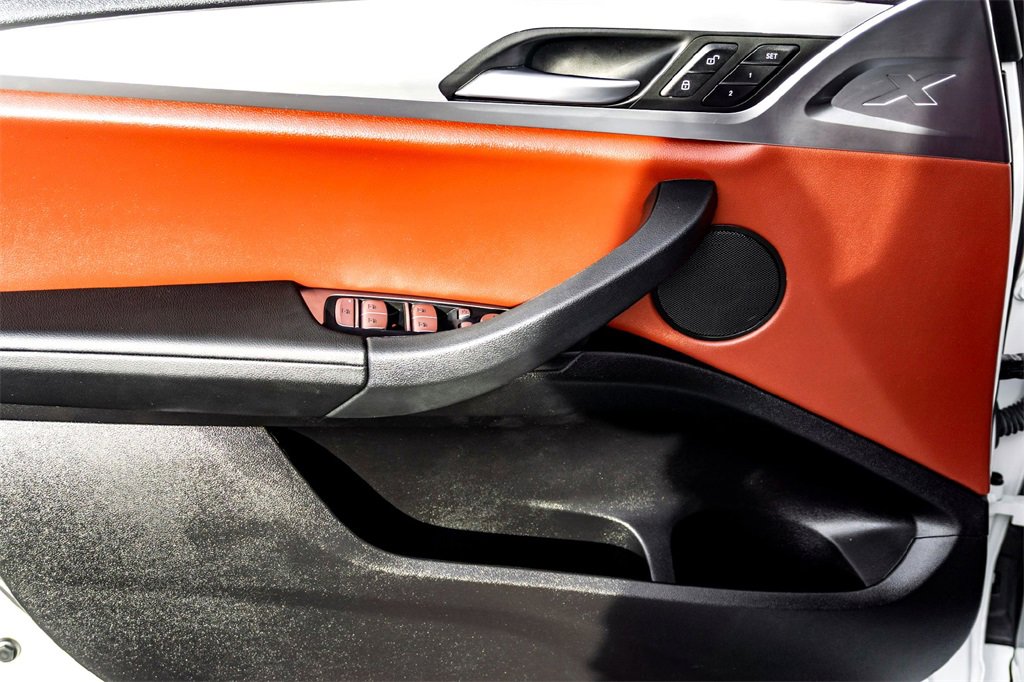 Used 2022 BMW X3 sDrive30i w/ Convenience Package image 11