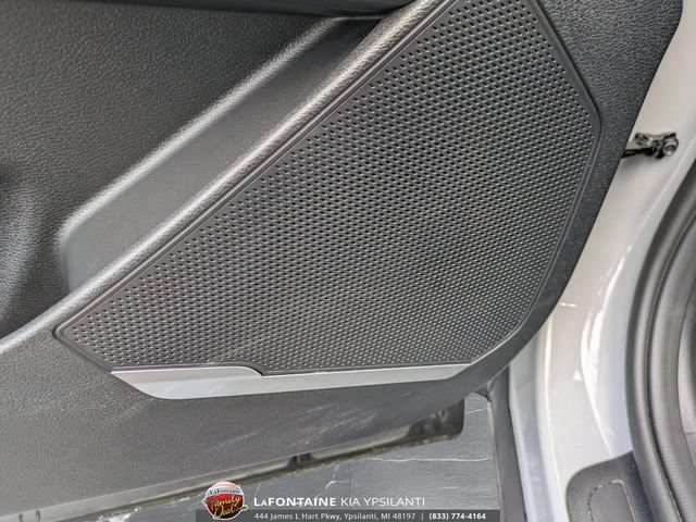 Certified 2025 Kia Sportage X-Line w/ Premium Package AWD/4WD image 16