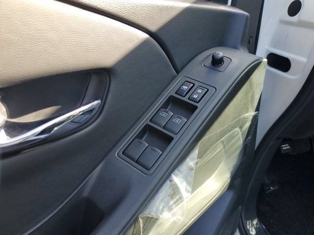 New 2026 Nissan Frontier SV w/ SV Convenience Package RWD image 9