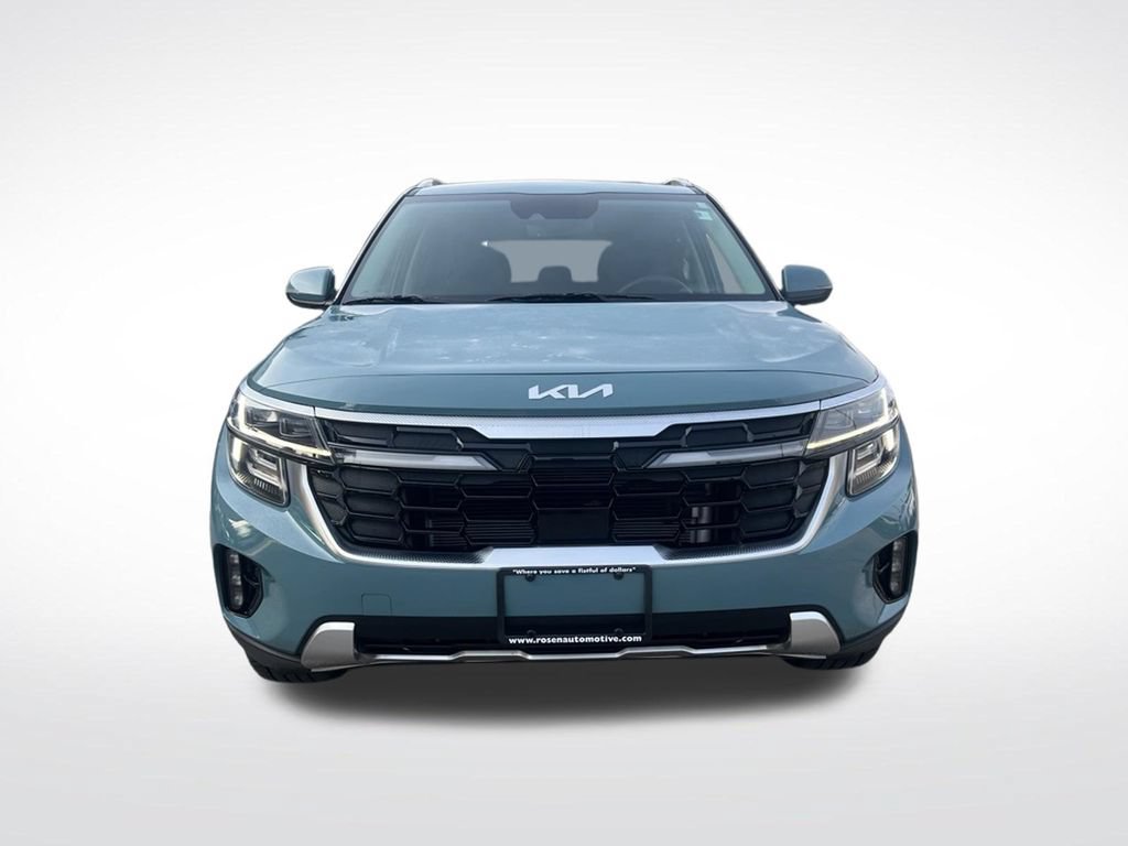 Certified 2024 Kia Seltos SX w/ SX Sunroof Package AWD/4WD image 2