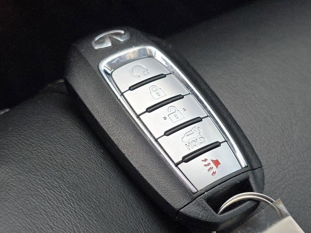 Used 2020 INFINITI QX60 Pure image 30