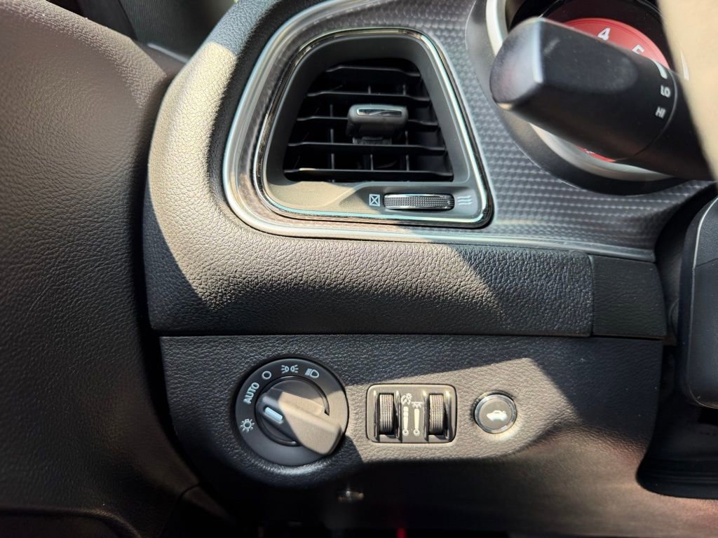 Used 2019 Dodge Challenger SRT Hellcat Redeye RWD image 18