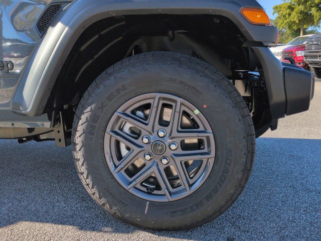 New 2026 Jeep Wrangler Unlimited Sport AWD/4WD image 10