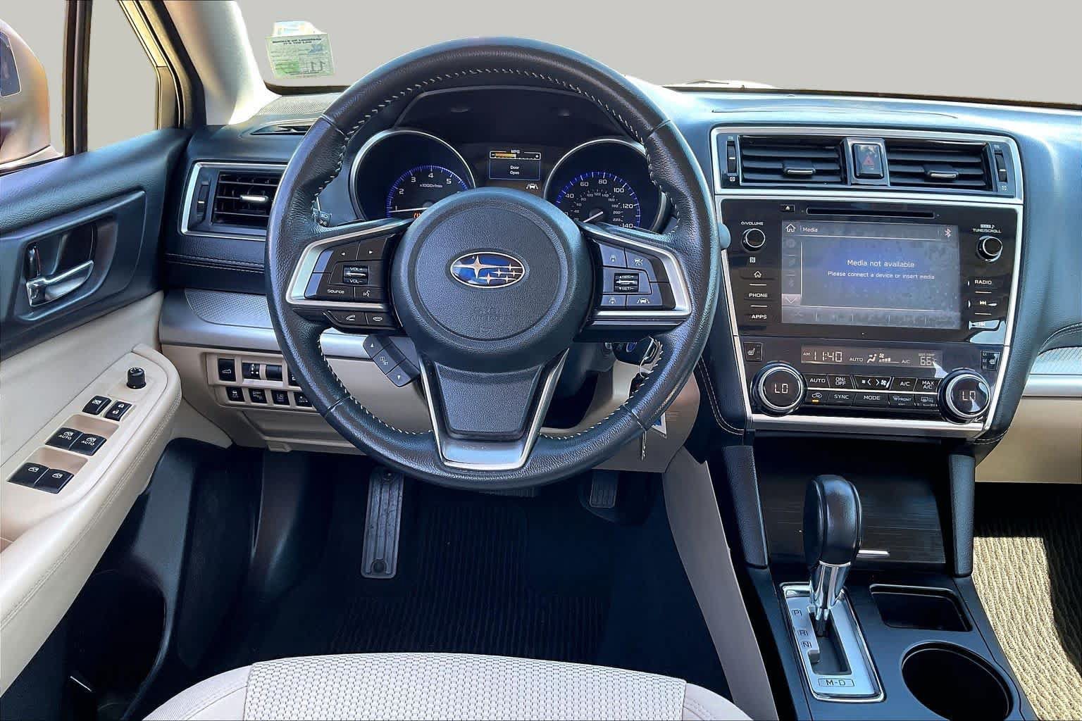 Used 2018 Subaru Outback 2.5i Premium AWD/4WD image 5