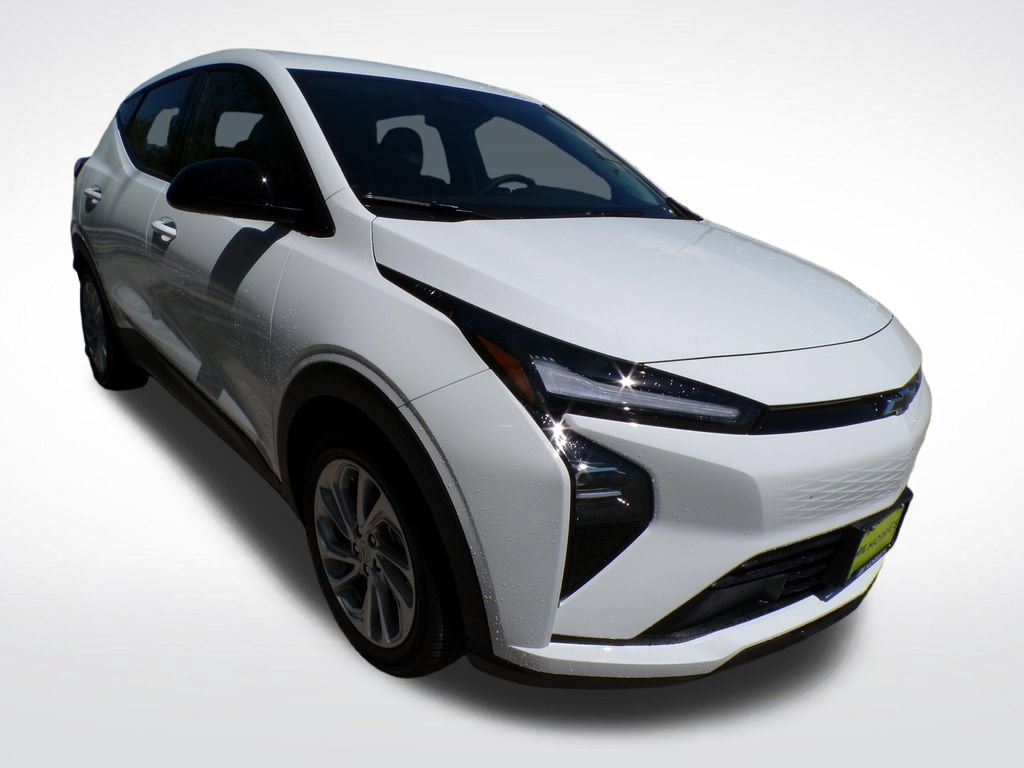 New 2027 Chevrolet Bolt RS FWD image 8