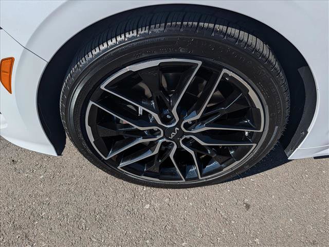 Used 2023 Kia K5 GT w/ GT1 Package FWD image 9