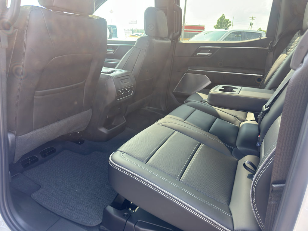 New 2025 GMC Sierra EV Denali image 32