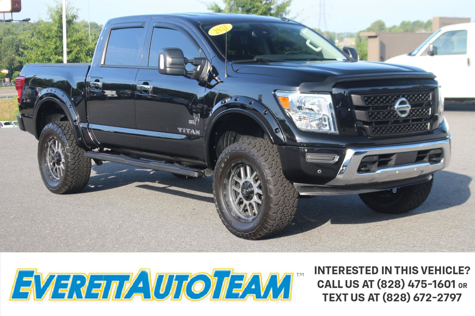 Used 2021 Nissan Titan SV w/ SV Convenience Package