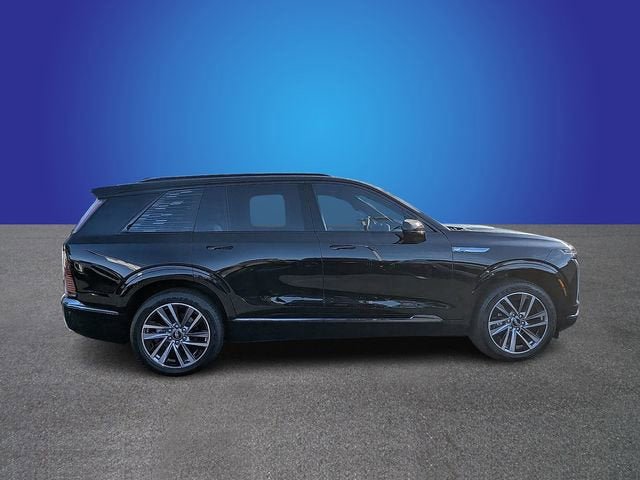 New 2026 Cadillac Vistiq Sport w/ LPO, Floor Liner Package AWD/4WD image 6