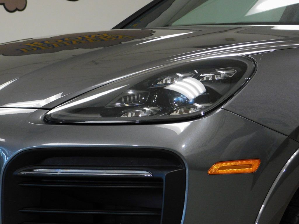 Used 2021 Porsche Cayenne GTS image 22