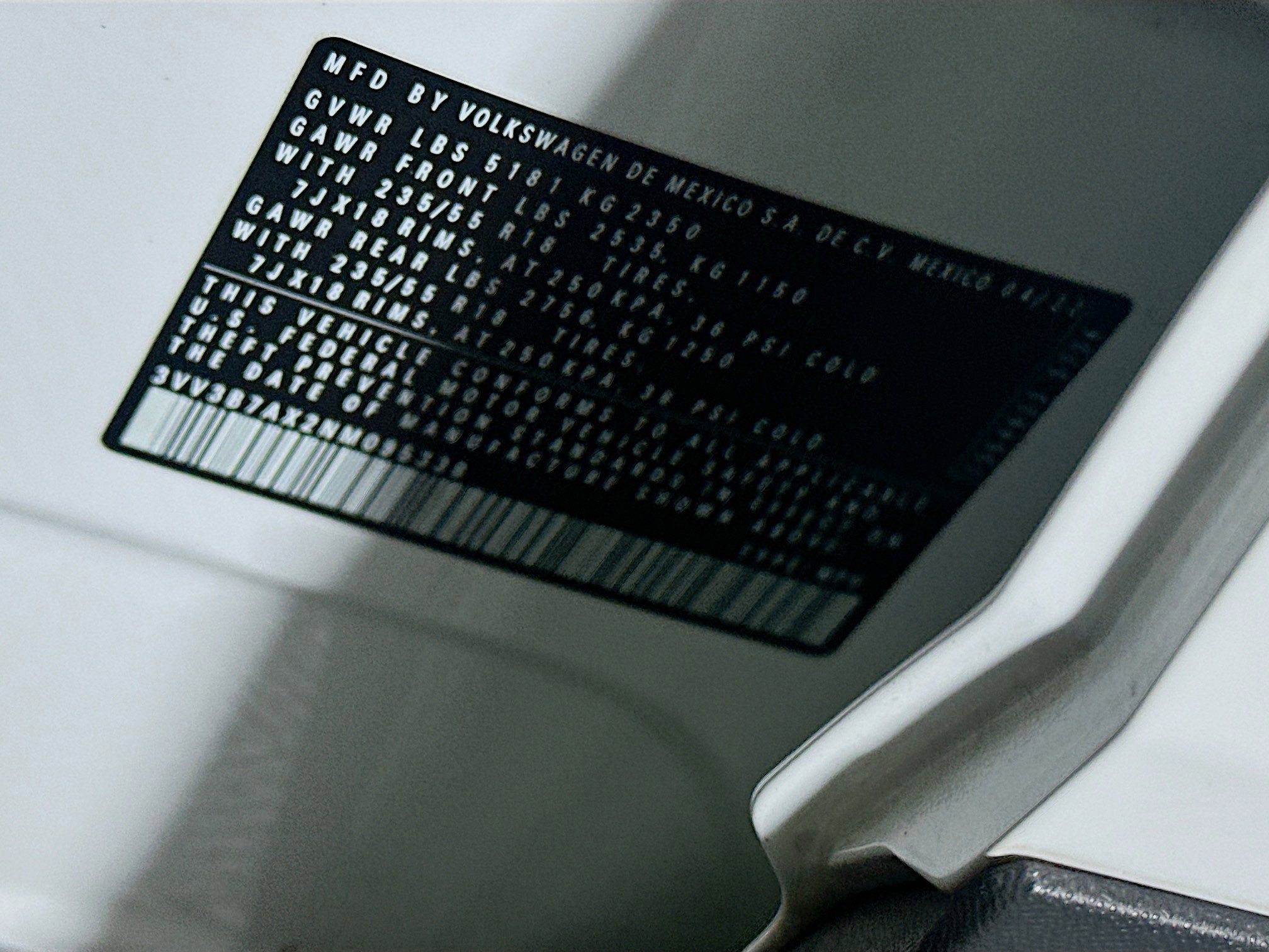 Used 2022 Volkswagen Tiguan SE image 12