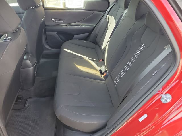 Certified 2025 Hyundai Elantra Blue image 20