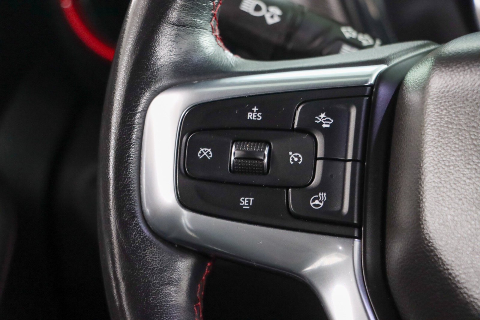 Used 2019 Chevrolet Blazer RS FWD image 13