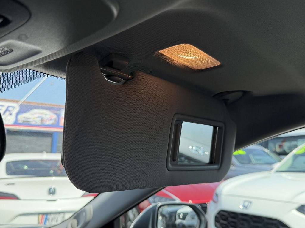 Used 2019 Toyota Camry FWD image 36