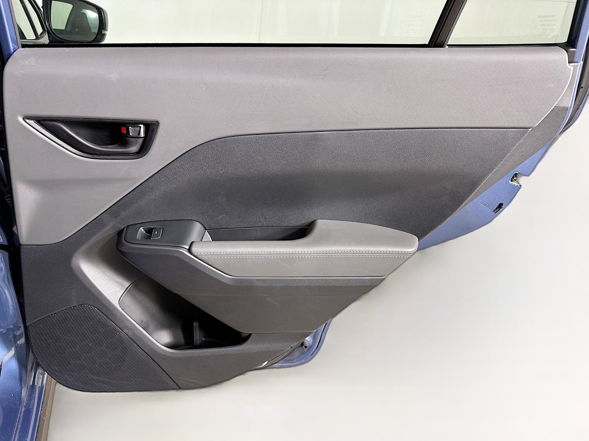 Used 2024 Subaru Crosstrek 2.0i Premium image 30