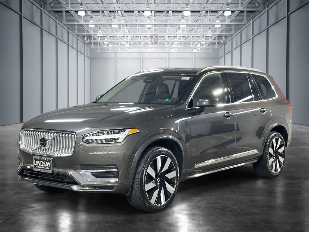 Used 2024 Volvo XC90 T8 Plus image 1