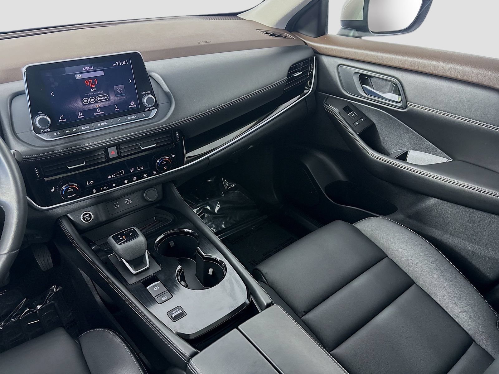 Used 2023 Nissan Rogue SL FWD image 23