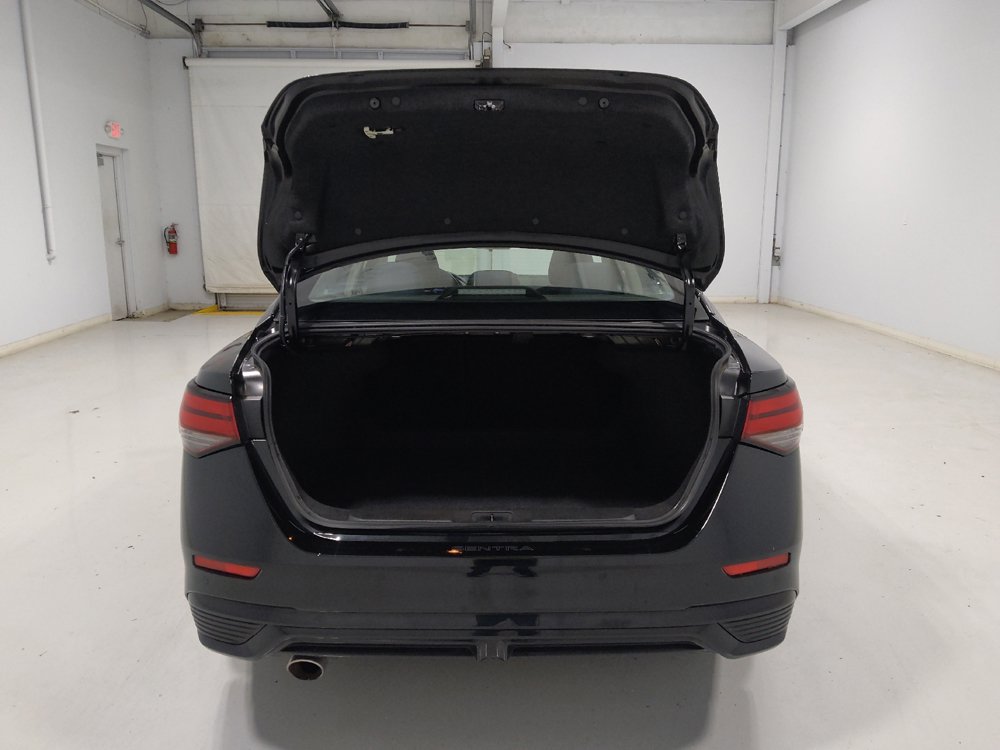 Used 2024 Nissan Sentra SR FWD image 29