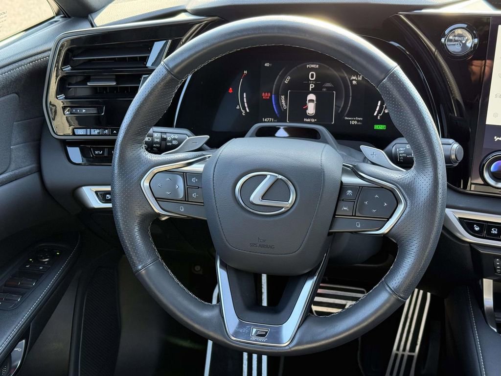 Used 2024 Lexus RX 500h F Sport w/ Convenience Package image 9