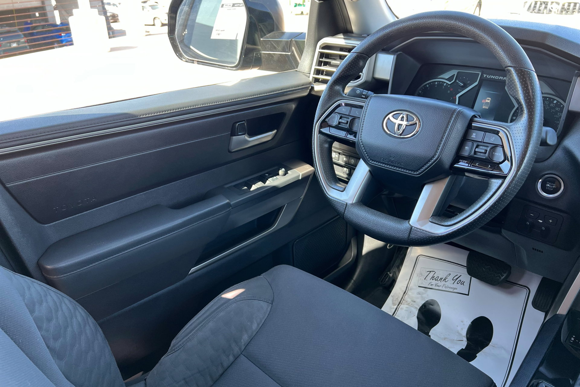 Used 2022 Toyota Tundra SR5 w/ SR5 Convenience Package image 12