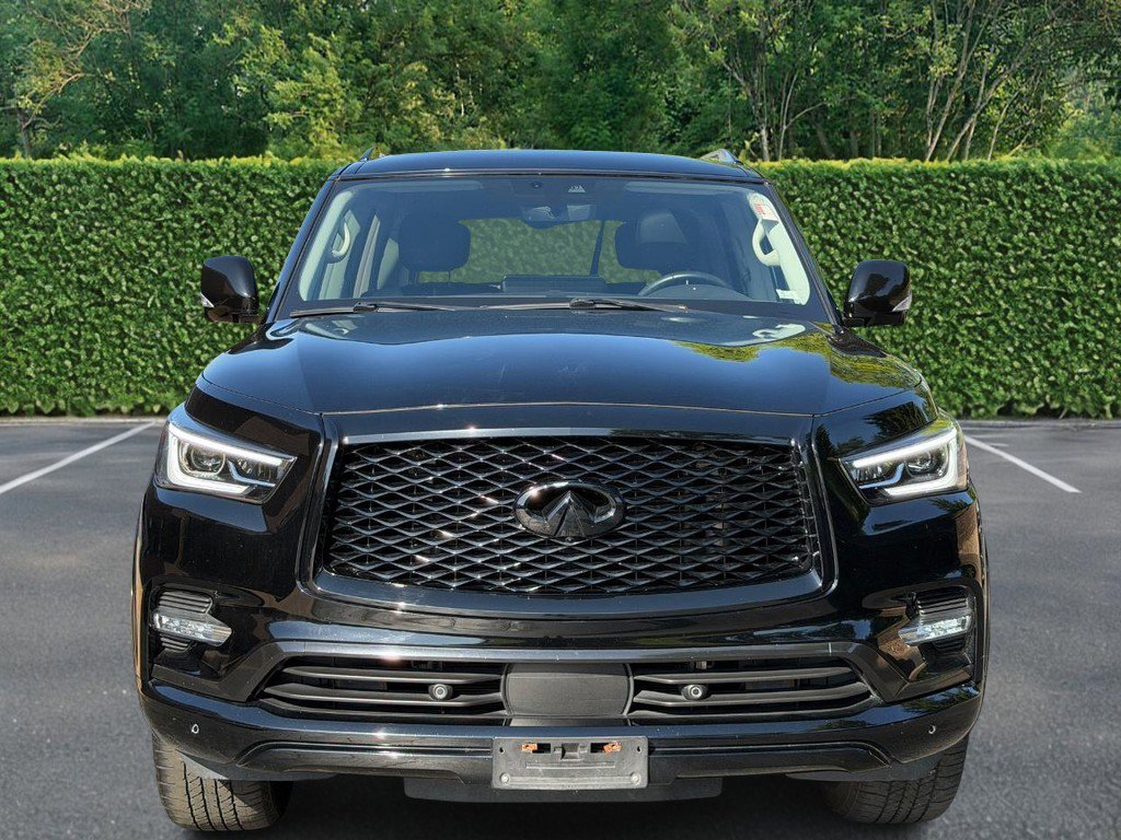 Used 2022 INFINITI QX80 Luxe w/ All-Season Package AWD/4WD image 9