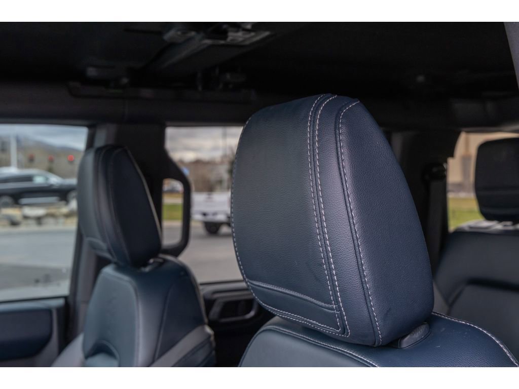 Used 2023 Ford Bronco Outer Banks image 17