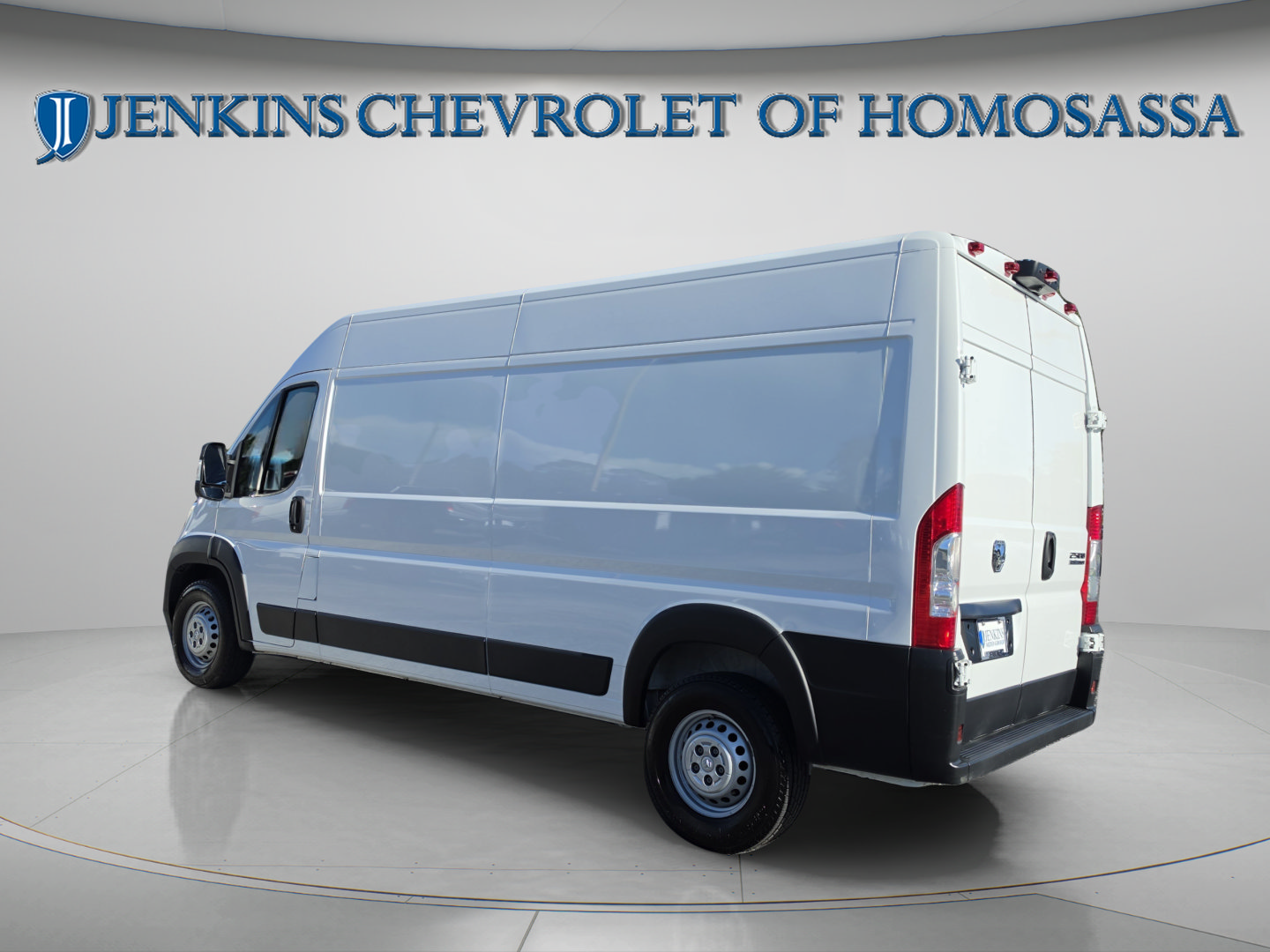 Used 2025 RAM ProMaster 2500 w/ Convenience Group FWD image 8