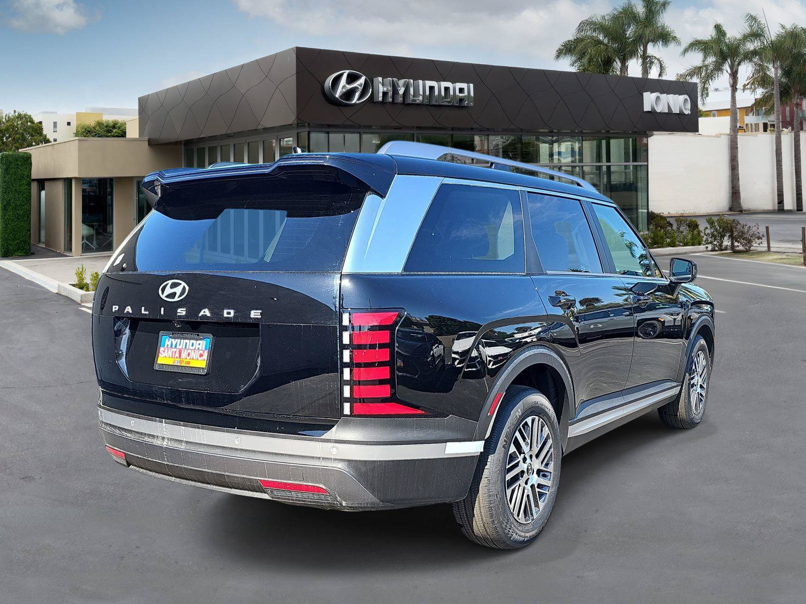 New 2026 Hyundai Palisade SEL FWD image 3