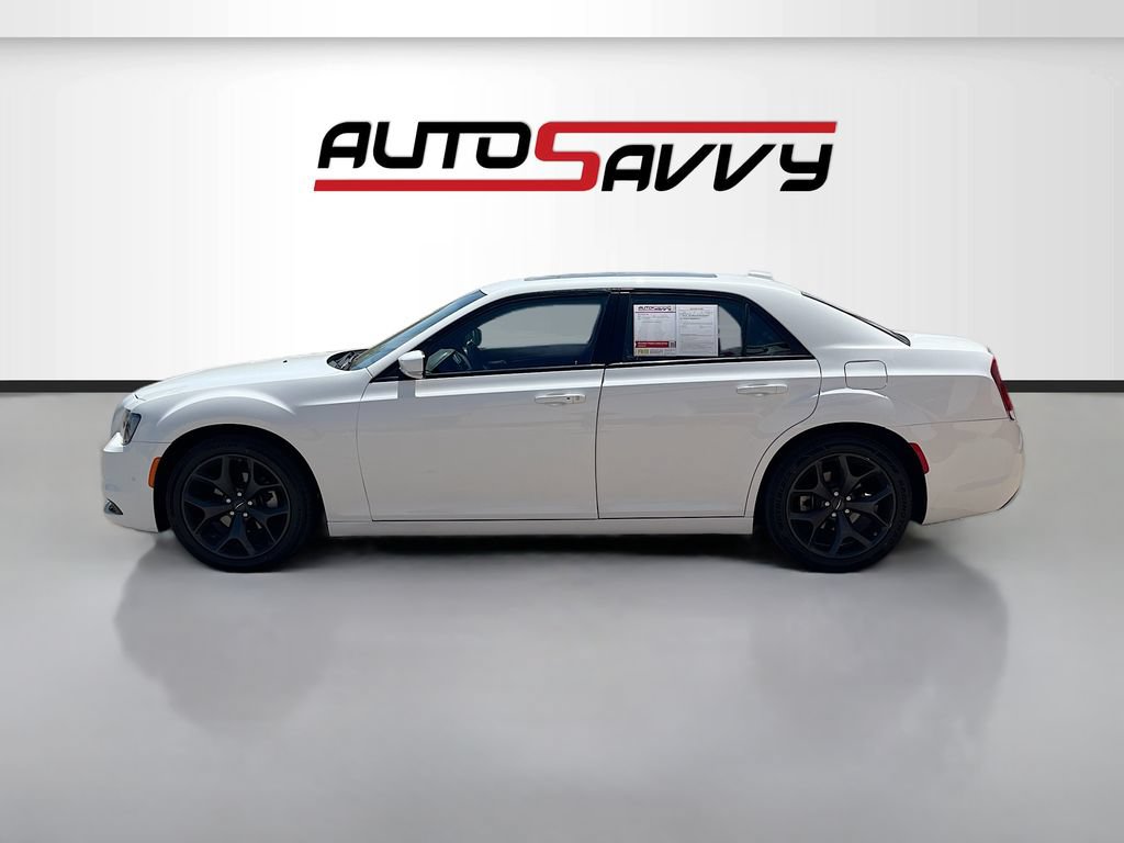 Used 2023 Chrysler 300 S RWD image 4