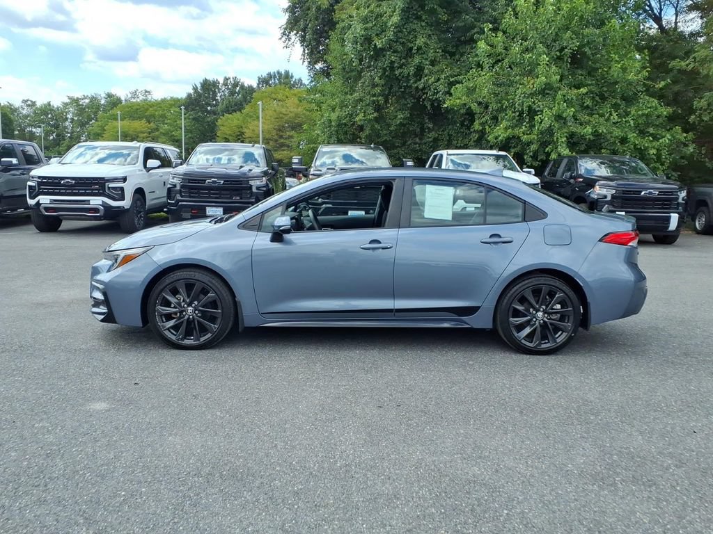 Used 2023 Toyota Corolla SE FWD image 6