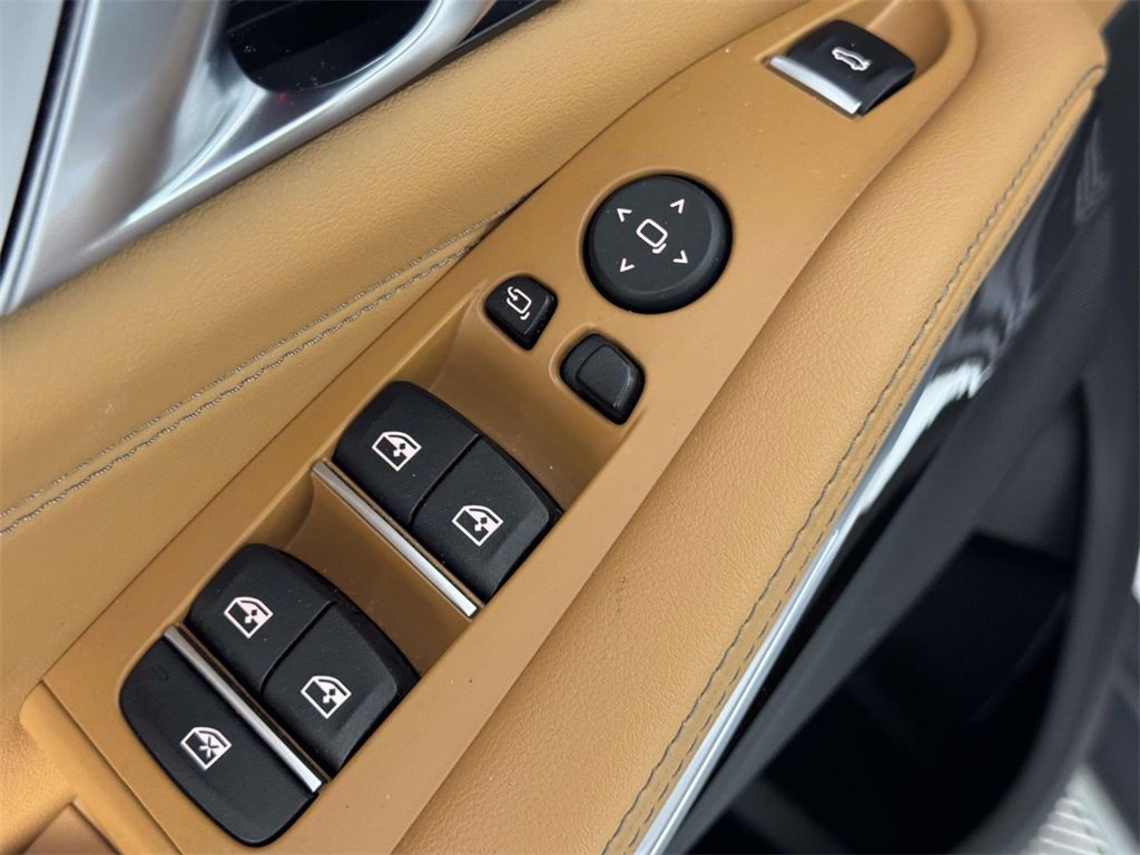 Used 2023 BMW X5 xDrive40i w/ Premium Package image 18