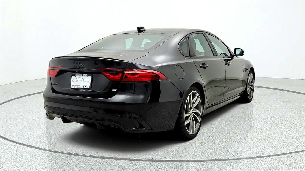 Used 2022 Jaguar XF R-Dynamic SE AWD/4WD image 5