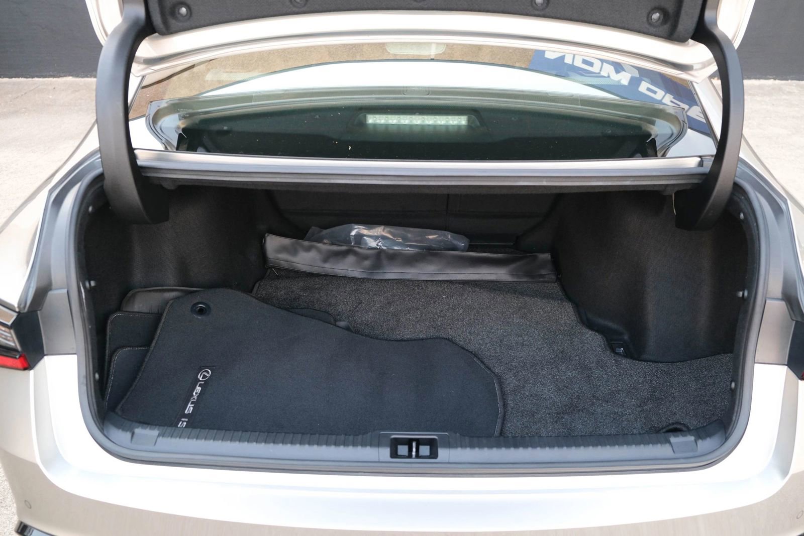 Used 2022 Lexus IS 350 F Sport w/ Accessory Package image 27