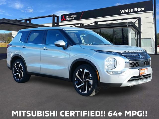 Used 2025 Mitsubishi Outlander SE