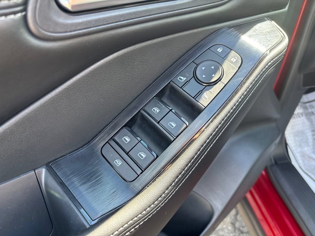 Certified 2023 Nissan Rogue SV w/ SV Premium B Package AWD/4WD image 18