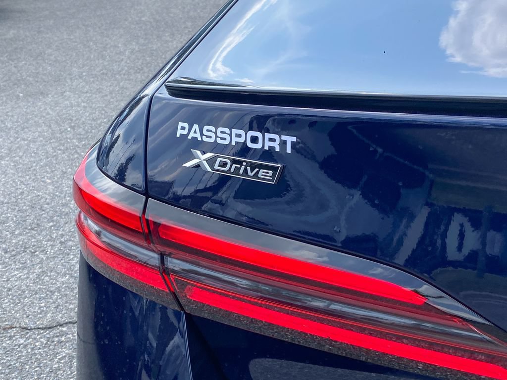 New 2027 BMW 530i xDrive w/ M Sport Package AWD/4WD image 6