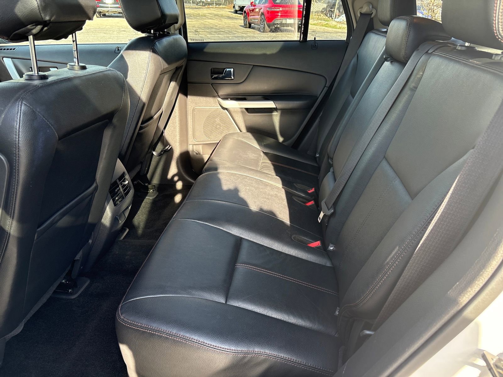 Used 2014 Ford Edge Limited w/ Equipment Group 301A AWD/4WD image 25