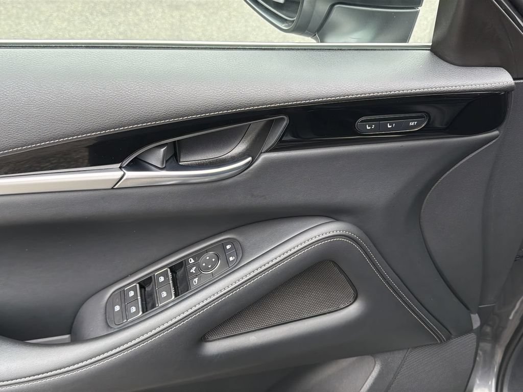 Certified 2025 INFINITI QX60 Pure AWD/4WD image 16