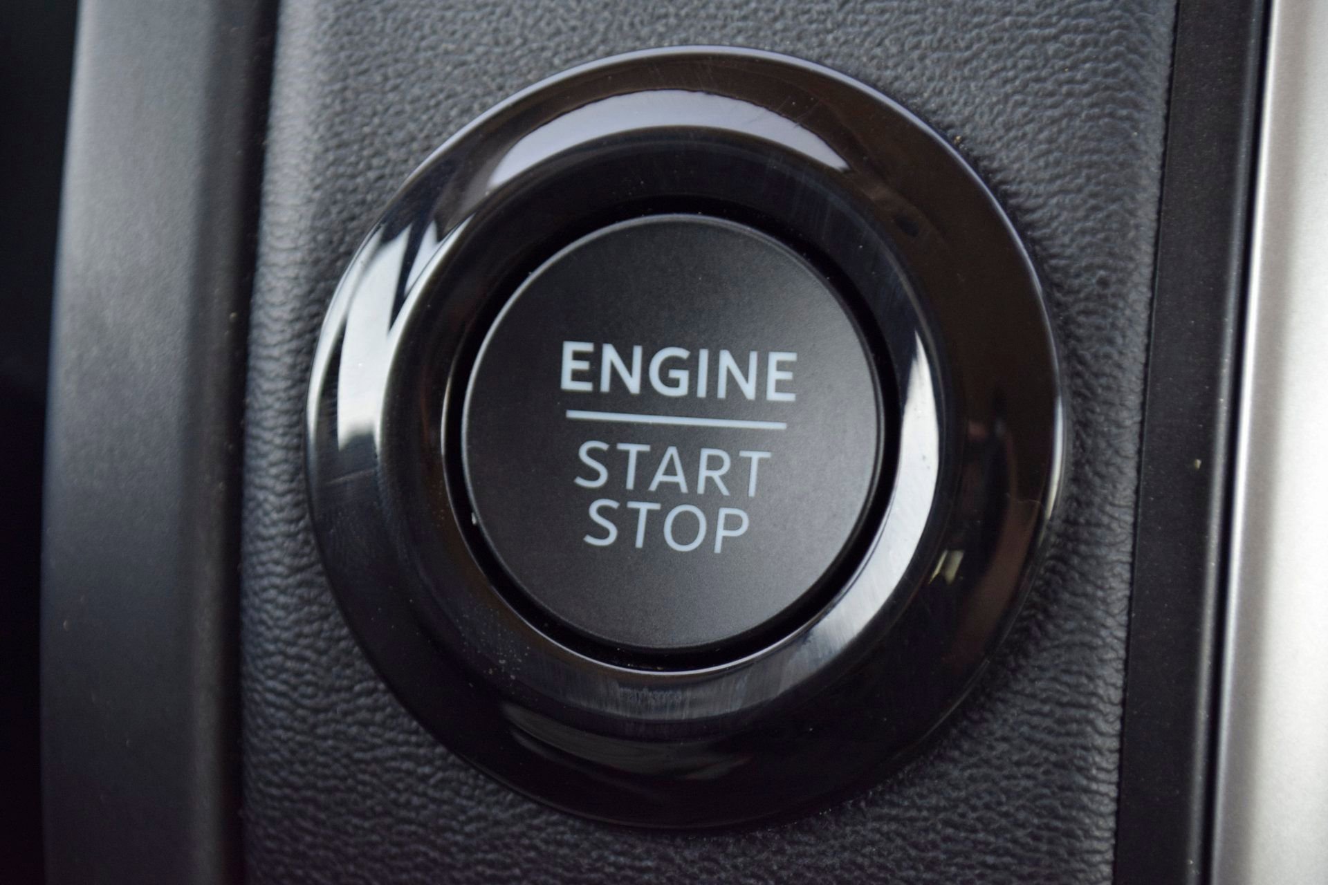 New 2025 Ford Expedition Active image 15